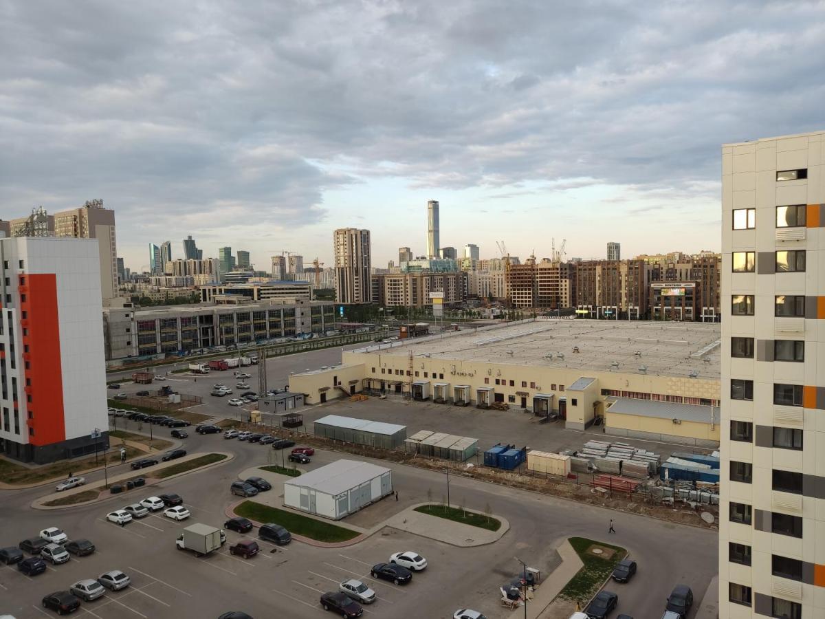 1-Но Комнатная Квартира В Центре Астаны Жк Sezim Qala 4 Akmola Esterno foto